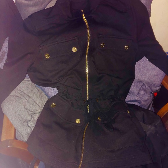 Calvin Klein jacket size small and Atalina shoes size 6 or 7 - Picture 3 of 4